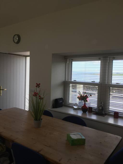 2 Quay Road, Killala. Stunning Sea Front Cottage Exteriér fotografie